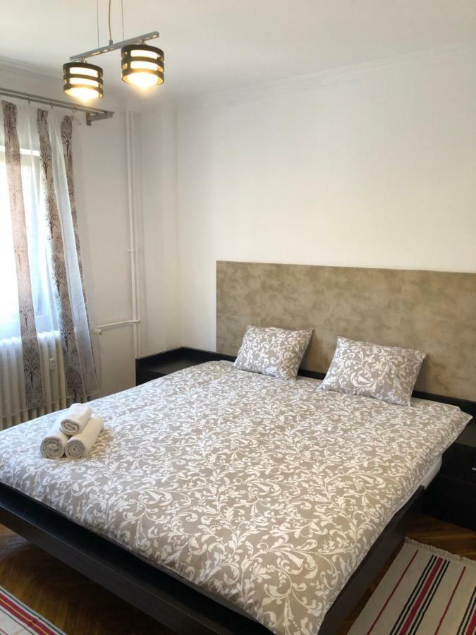 Blue Apartment Drobeta Turnu Severin Exterior foto